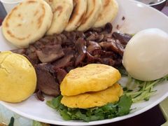 -北京龙庆四季香农家饭庄·灶台鱼·碳烤虹鳟鱼(龙庆峡店)