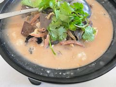 -阿三鱼头泡饼·家常菜