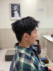 -PE SALON