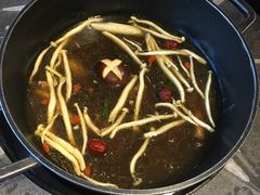 -三人行骨头王火锅(长寿店)
