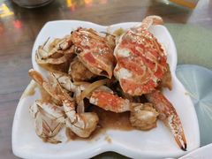 -三亚火车头万人海鲜广场