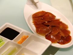 -皇城根·烤鸭·鱼头·家常菜(欧亚大观乐活城店)