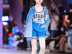 -潮童星少儿模特形体培训(郑州总校)