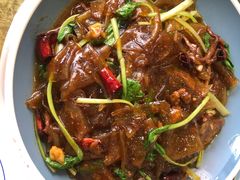 粉皮-八张桌子(老店)