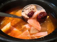 文火煨汤-树厨贵州菜(大十字店)