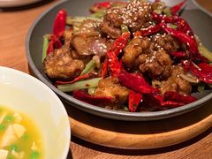 香辣蛙将军-弄堂里·寻味杭州(湖滨银泰in77C区店)