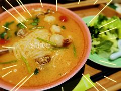 -越弥越南传统美食馆