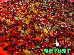 -思博半步颠小酒馆(梦时代店)