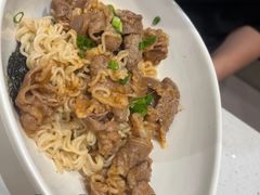-香港新发烧腊茶餐厅(水围店)