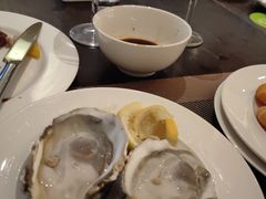 -元素自助餐厅·生蚝·海鲜·刺身(萝岗汇华希尔顿逸林酒店)