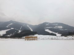 -鳌山滑雪度假区