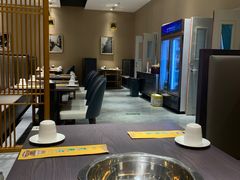 大堂-东来顺铜锅炭火涮肉(上地华联店)