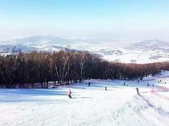 -中旅松花湖滑雪场