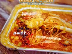 -花儿姐与战哥的美食档