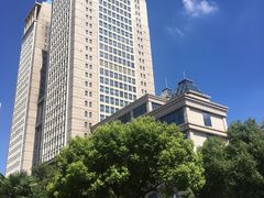 -复旦大学光华楼