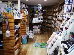 -高才生书店(利津路店)