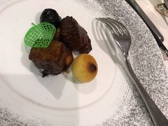薄荷烧汁雪花牛肉-诺莱仕游艇会