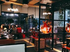 大堂-莽子老火锅(大坪店)