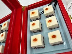 -品海楼·大连海胆锅贴馆(东港店)