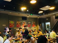 大堂-范贤光鸡公煲(平乐园总店)