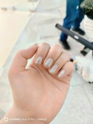 -进巍美甲美睫店