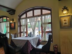 靠窗位-维兰西餐(万泉河店)
