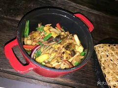 -大理岛·精品云南菜·音乐餐厅