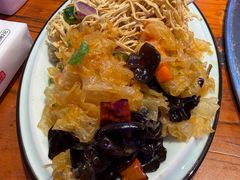 -山河屯铁锅炖(哈西站店)