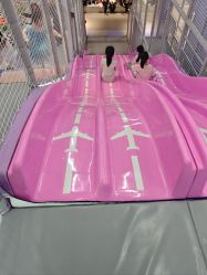 -嗨贝天地亲子乐园 · 生日派对·VR对战(万象城店)