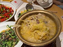 -关东小磨东北菜(上海长风大悦城店)