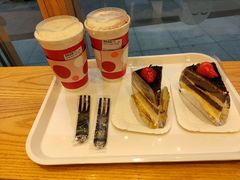 起士森林蛋糕-85度C(苏州石路店)