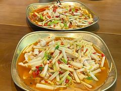 -三叔特色自贡菜(中海国际店)