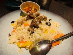 金桃手抓饭-丝路金桃·新疆菜(徐汇店)