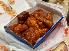 -BHC炸鸡(明洞总店)