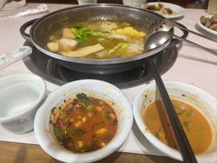 -野菌王•养生汤锅•野生菌火锅(大理漾濞路店)