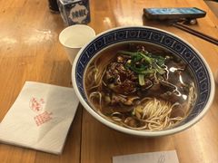 -沪西老弄堂面馆(定西路店)