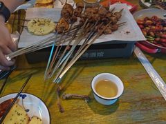 -六福烧烤酒馆(秦隆步行街店)