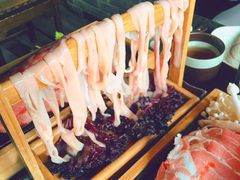 -湊湊火锅·茶憩(新中关购物中心店)