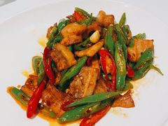 醉辉皇小炒肉-醉辉皇上海之巅(上海中心大厦店)
