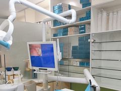 -登特口腔医院(鼓楼东街口店)