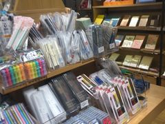 -九木杂物社(恒隆广场店)