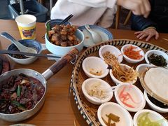 -包整·丝娃娃(一览甲秀楼风景店)