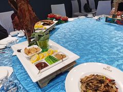 -白鹿苑蒙餐(鄂温克宾馆店)