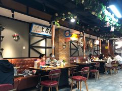 大堂-·缸桶屋·韩式牛肋条自助烤肉(西湖D11店)