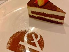 -WOLFGANG PUCK KITCHEN & BAR(迪士尼小镇店)