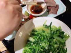 -东口码头·烧鸽子·鱼头泡饼·地方菜(金鹰悦城店)