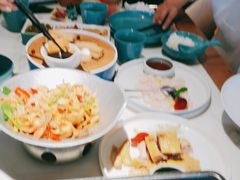 -荷塘秋月·本帮江浙菜(国权路店)