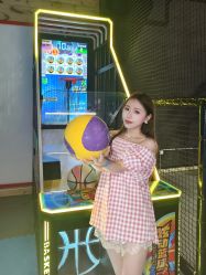 -飞吧潮玩运动蹦床游乐场