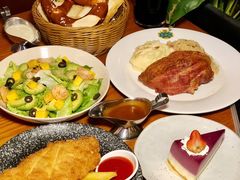 -普兰达德国餐厅·德式脆皮烤猪肘·自酿啤酒(观唐店)