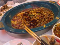 -渔香岛美蛙鱼头火锅(威清路店)